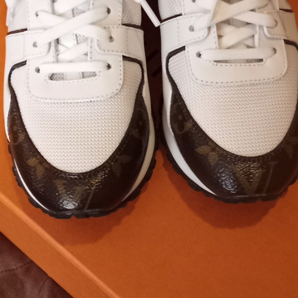 Authentic Louis Vuitton sneakers